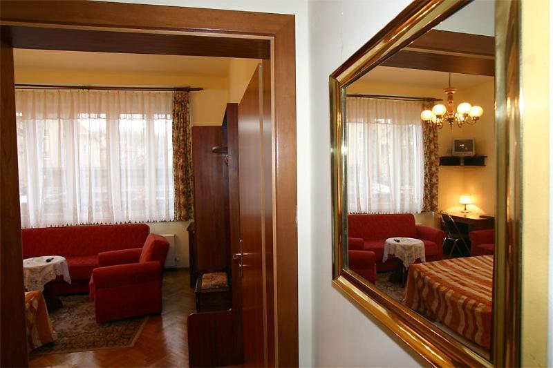 Hotel Pawlovnia براغ المظهر الخارجي الصورة